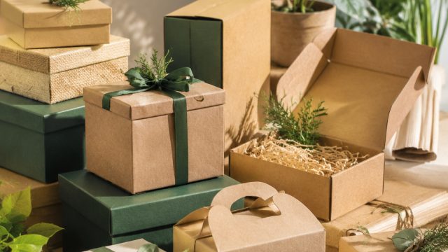 Innovative Gift Box Packaging Solutions: A Step Towards Sustainability | julia perez meninggal tahun